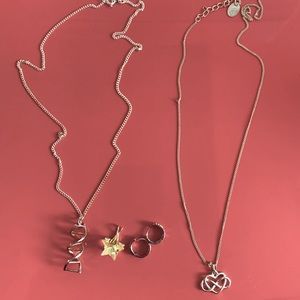 Necklaces, rings, earrings and pendant all in one price! Bundle for deals!